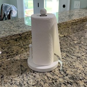 Papertowel holder white counter stainless